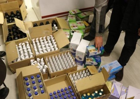 انبار احتکار ۱۰۰ میلیارد ریال مواد شوینده در الیگودرز توقیف شد